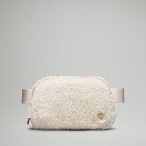 Lululemon Everywhere Fleece Belt Bag with Gold Hardware